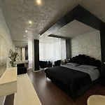 Luxury Front *